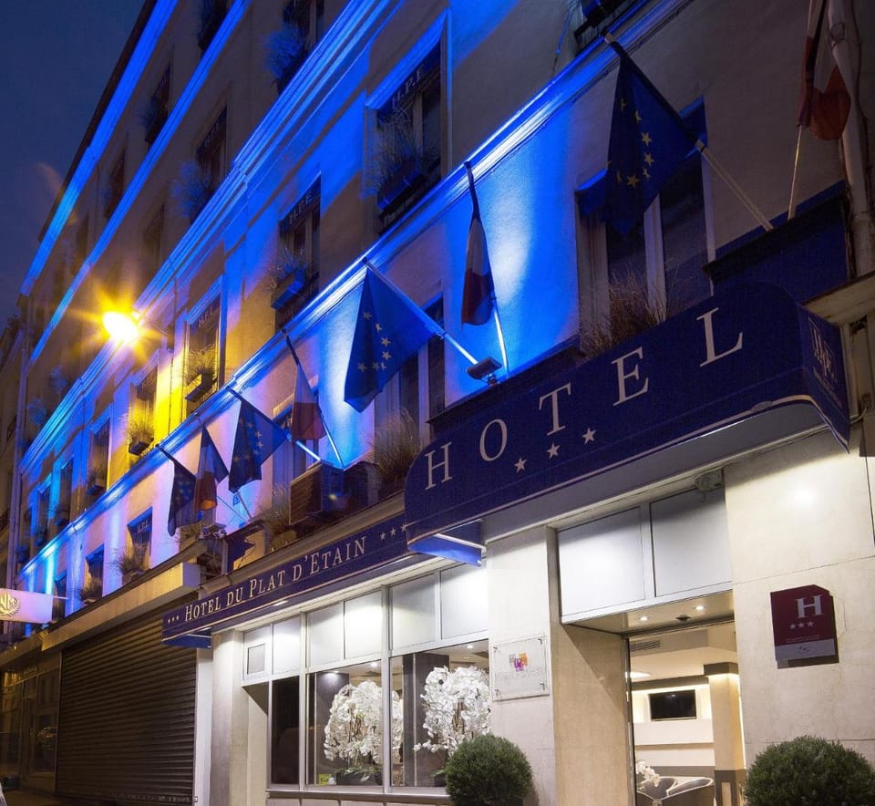 Hôtel Du Plat d'Etain Hotel in Paris