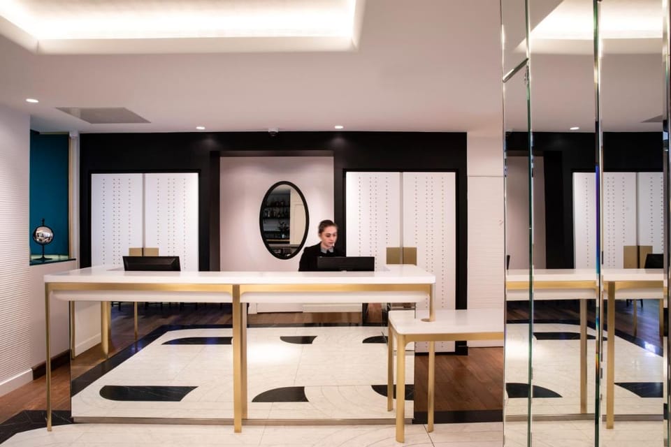Hôtel Victor Hugo Paris Kléber Hotel in Paris