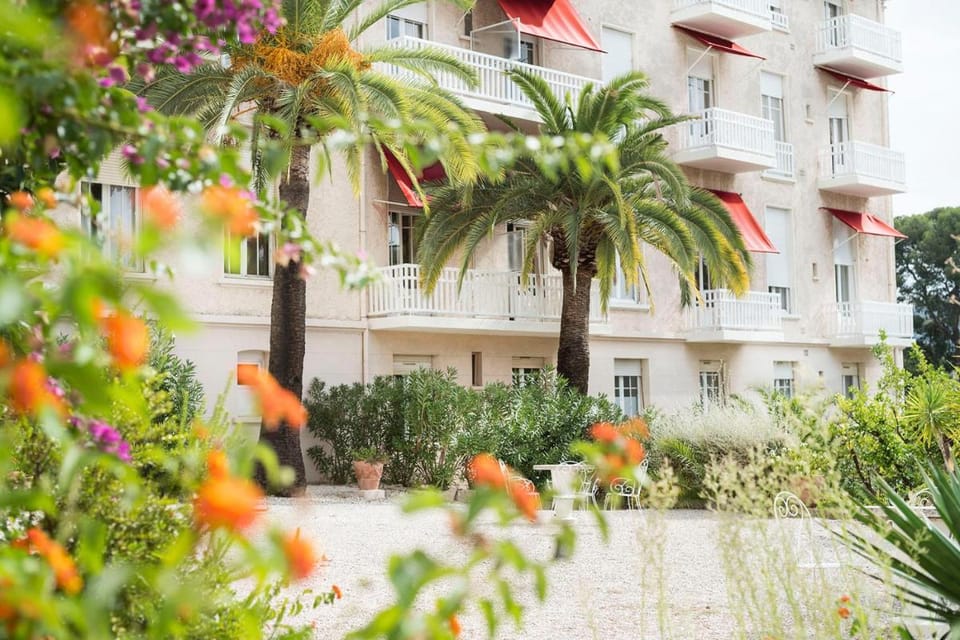Grand Hotel Des Lecques; BW Signature Collection Hotel in La Cadière-d'Azur