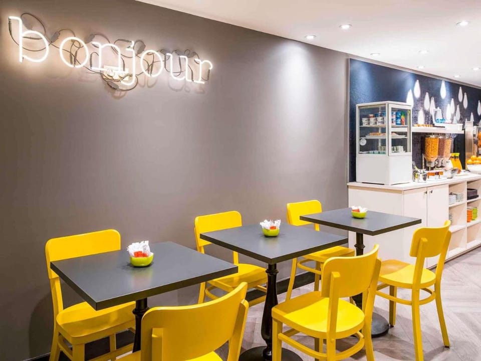 Ibis Styles Paris 15 Lecourbe Hotel in Paris