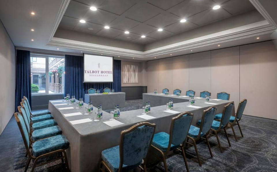 Talbot Hotel Stillorgan Hotel in Dublin