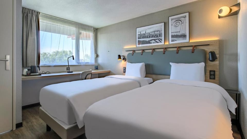 Campanile Nimes Centre Mas-Carbonnel Hotel in Nimes