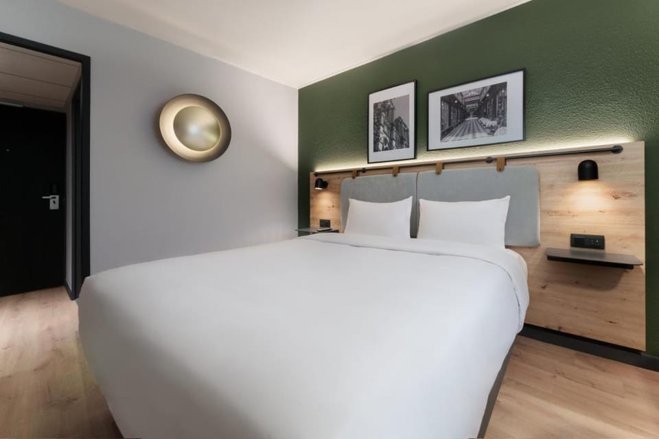 Campanile Paris 19 - La Villette Hotel in Paris