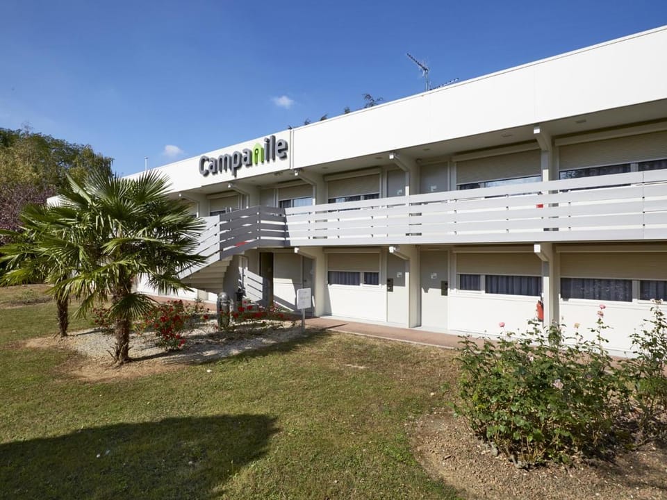 Campanile Lyon Nord - Ecully Hotel in Auvergne-Rhône-Alpes