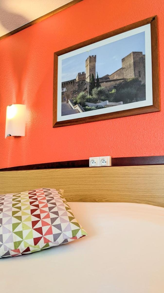 Campanile Salon-De-Provence Hotel in Provence-Alpes-Côte d'Azur