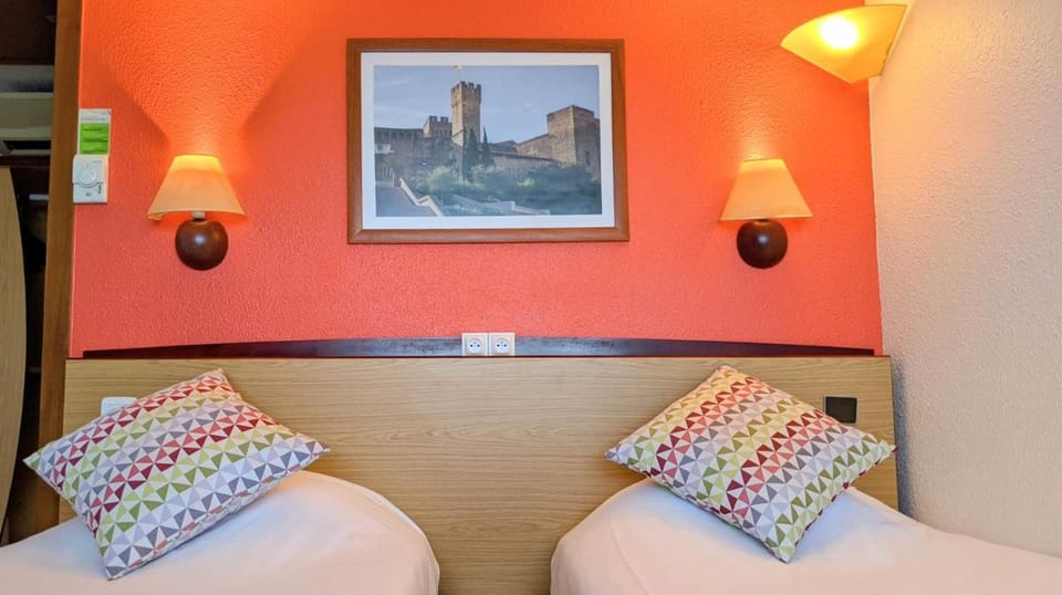 Campanile Salon-De-Provence Hotel in Provence-Alpes-Côte d'Azur