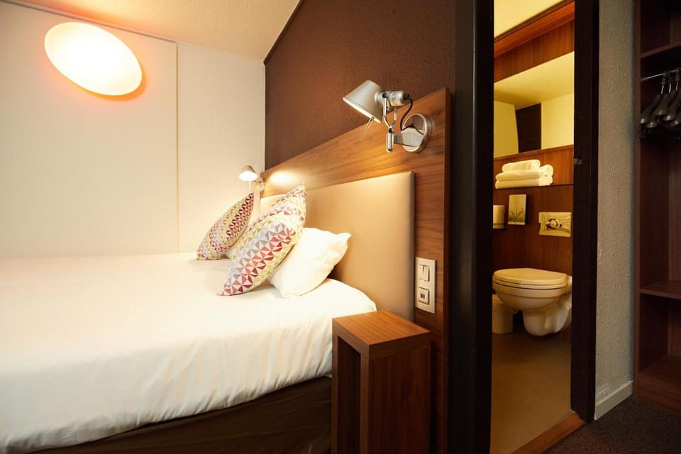 Campanile Pau Est-Bizanos Hotel in Pau