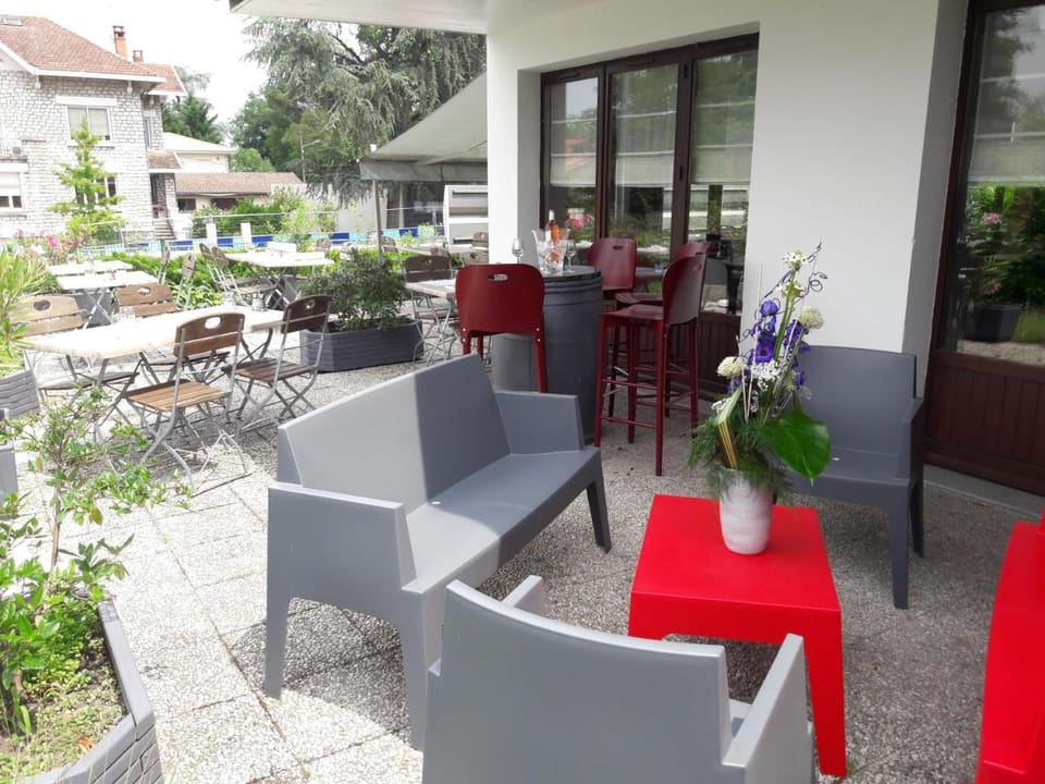 Campanile Bordeaux Ouest Le Bouscat Hotel Hotel in Bordeaux