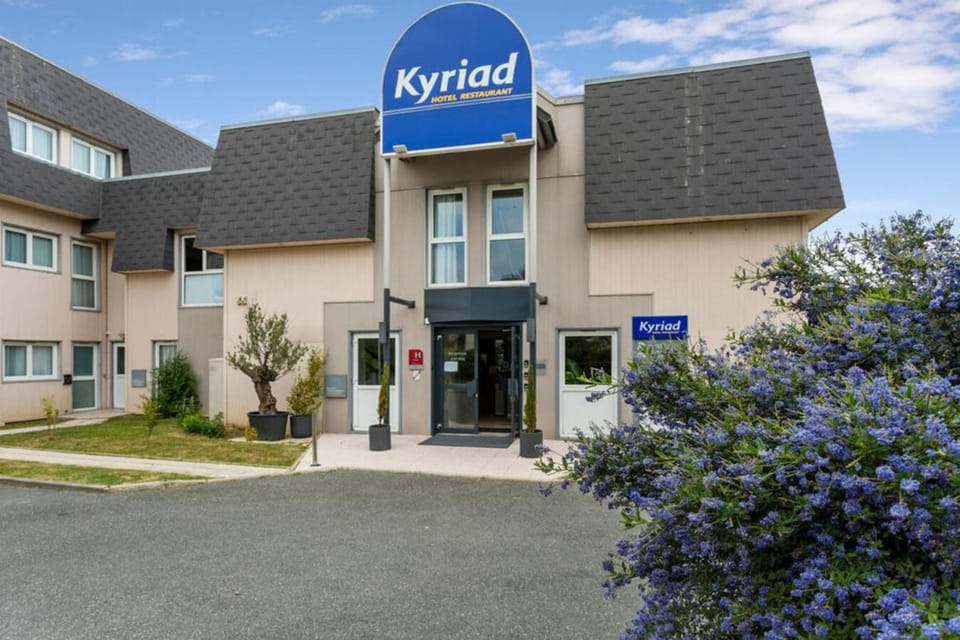 Kyriad Deauville - St Arnoult Hotel in Deauville