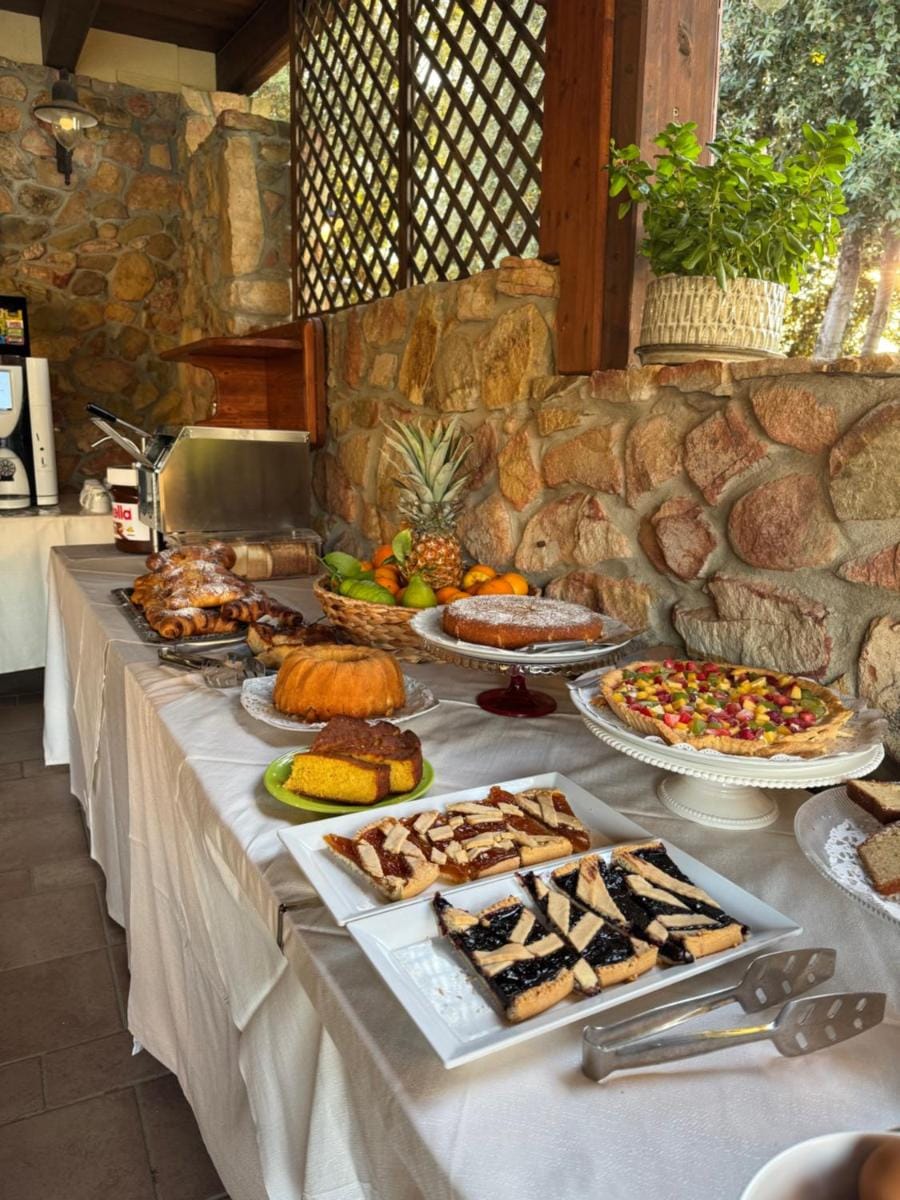 Su Giganti Hotel in Sardinia