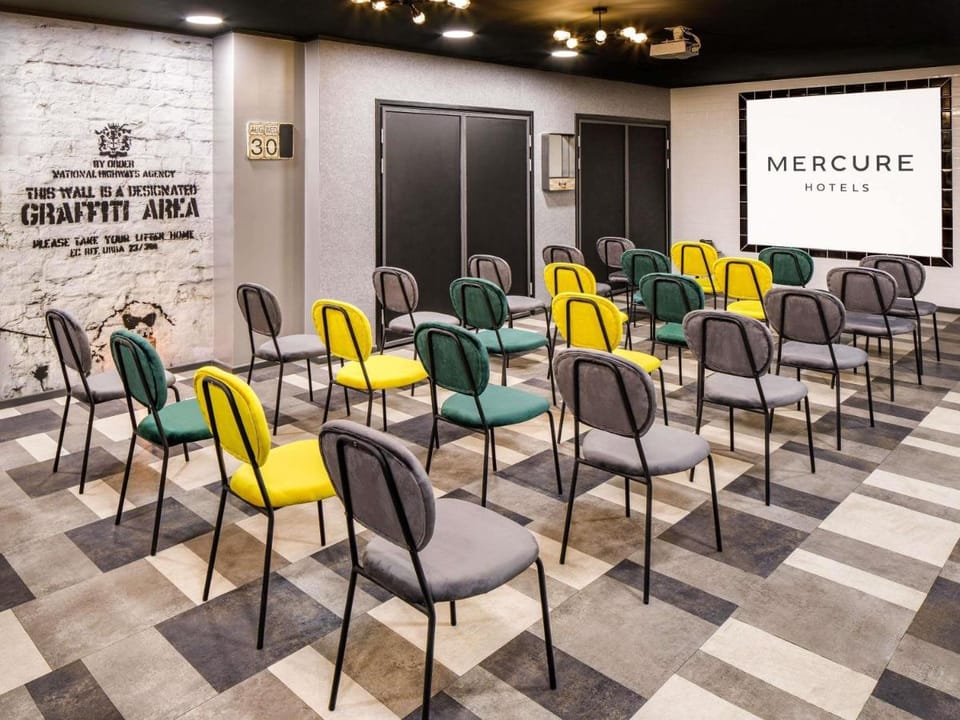 Mercure London Bankside Hotel in London Borough of Southwark