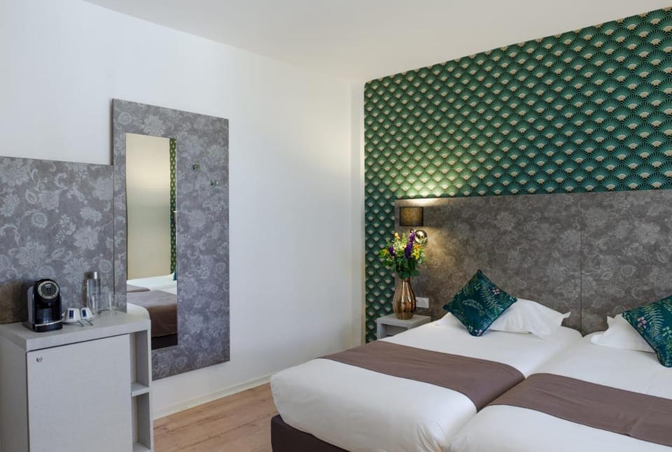 Hotel Le Bristol Hotel in Avignon