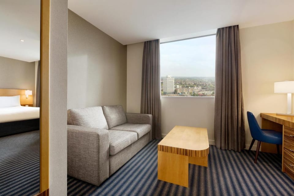 Ramada Hotel & Suites by Wyndham Coventry Hotel in Coventry