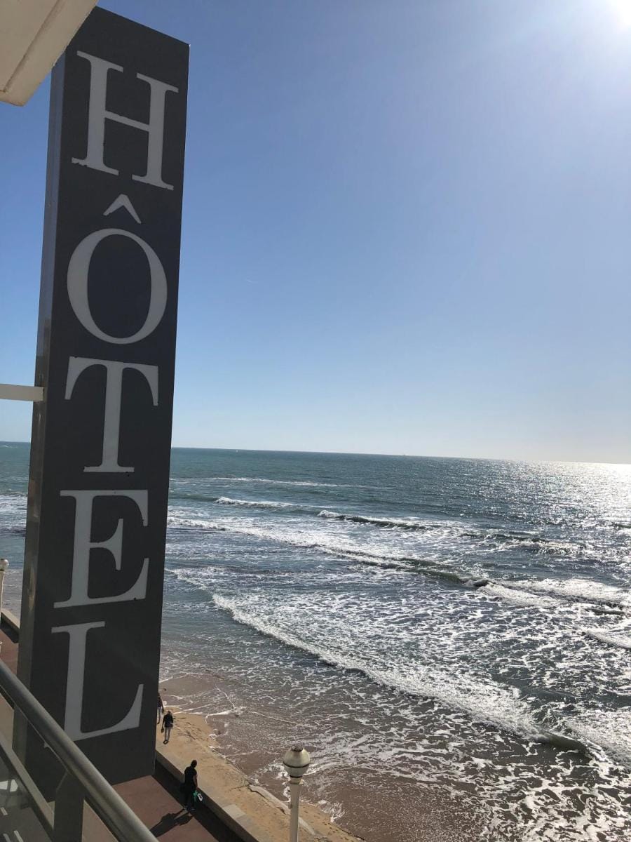 Hotel Les Roches Noires Hotel in Les Sables-d'Olonne