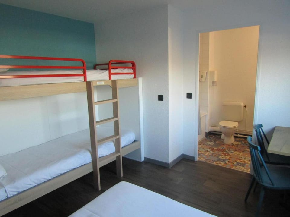 HotelF1 Bourges Le Subdray Hotel in Bourges