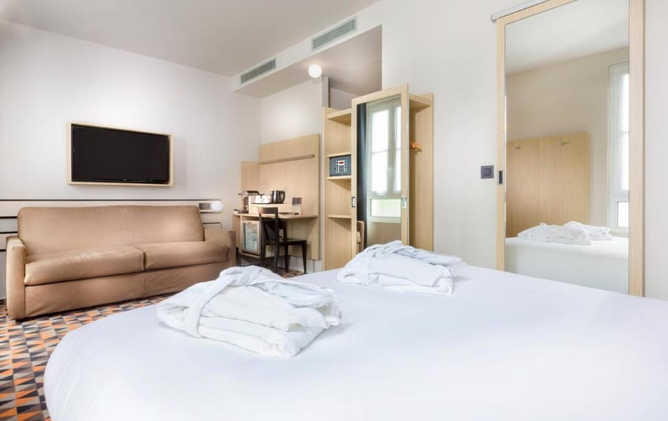 Libertel Gare Du Nord Suede Hotel in Paris