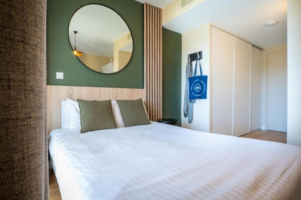 Néméa Appart'hotel Green side Biot Sophia Antipolis Apartment hotel in Villeneuve-Loubet