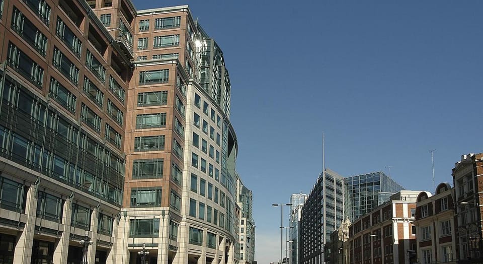 196 Bishopsgate Apartment in London