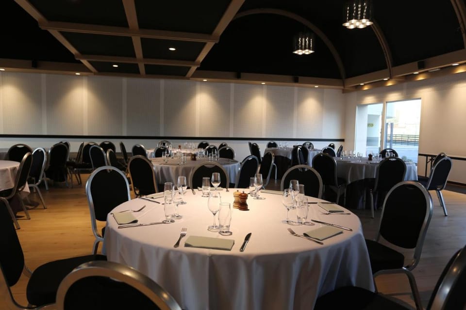 Le Konine - Hotel & Bar & Restaurant Hotel in Bourgogne-Franche-Comté