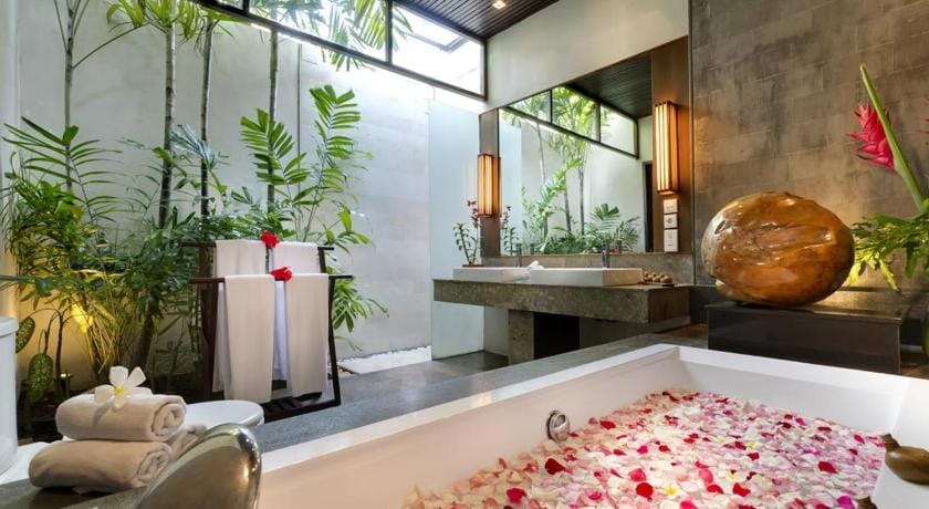 Kanishka Villas Hotel Villa in Kuta