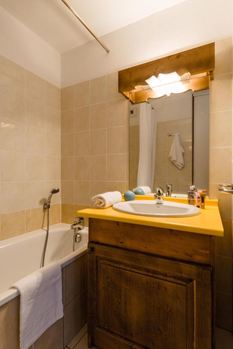 Lagrange Vacances L'Arollaie Apartment hotel in Landry