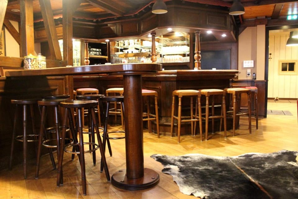 A la Maison Rouge Hotel & Restaurant Hotel in Grand Est