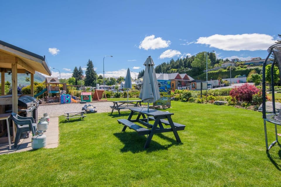 Alpine Motel Motel in Wanaka