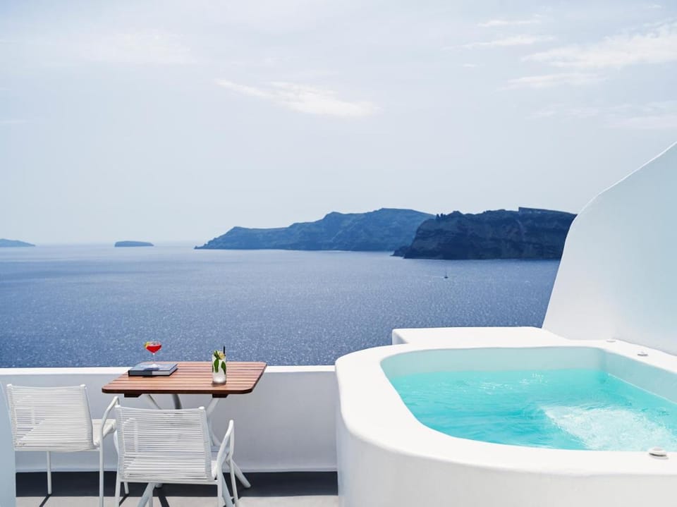 Katikies Santorini - The Leading Hotels Of The World Hotel in Oia