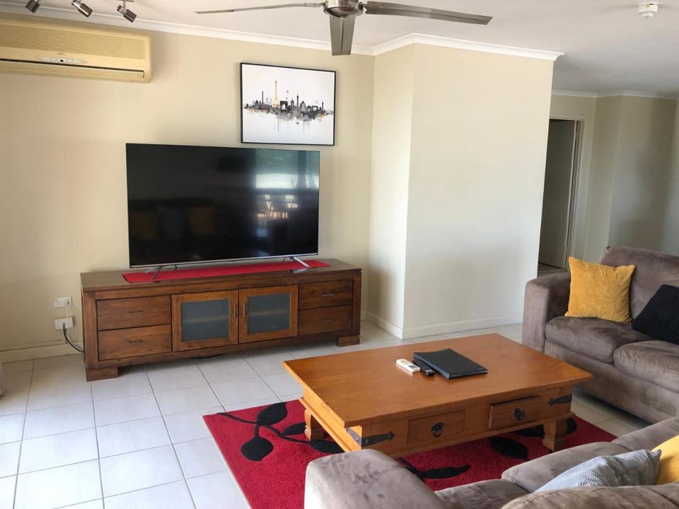 Coral Towers Holiday Suites Apartment hotel in Cairns
