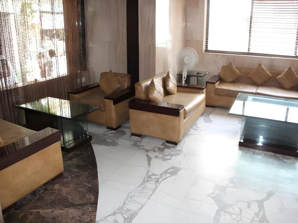 Hotel Saptagiri Hotel in New Delhi