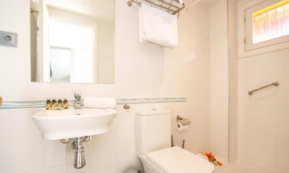 Aparthotel Ona Aucanada Apartment hotel in Raiguer
