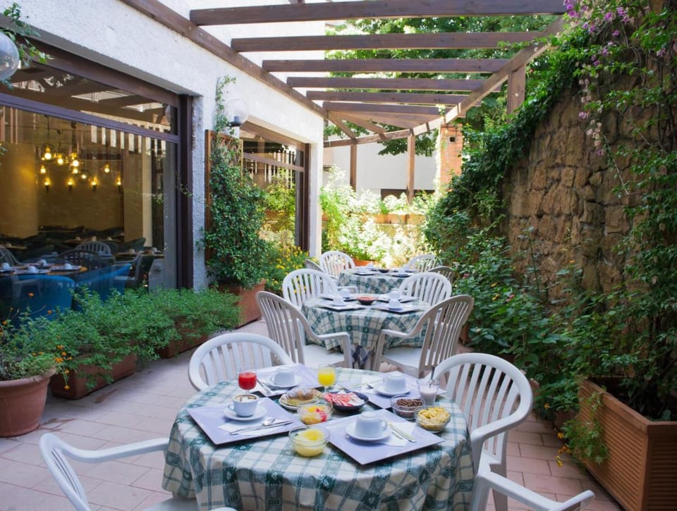 Hotel La Pergola Hotel in Rome