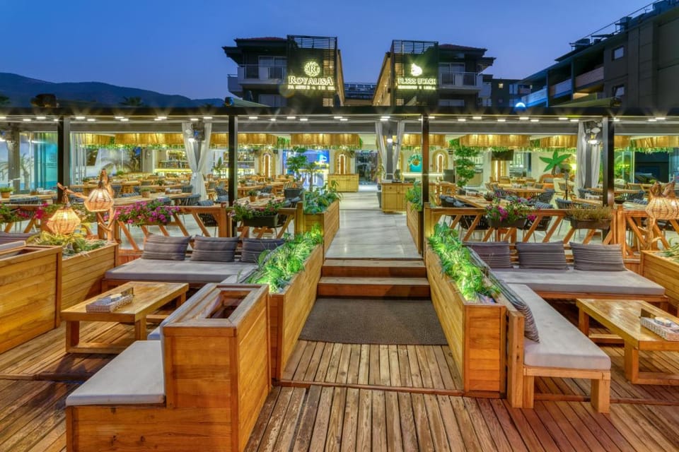 Royalisa Palmiye Beach Hotel Adult Only Hotel in Alanya