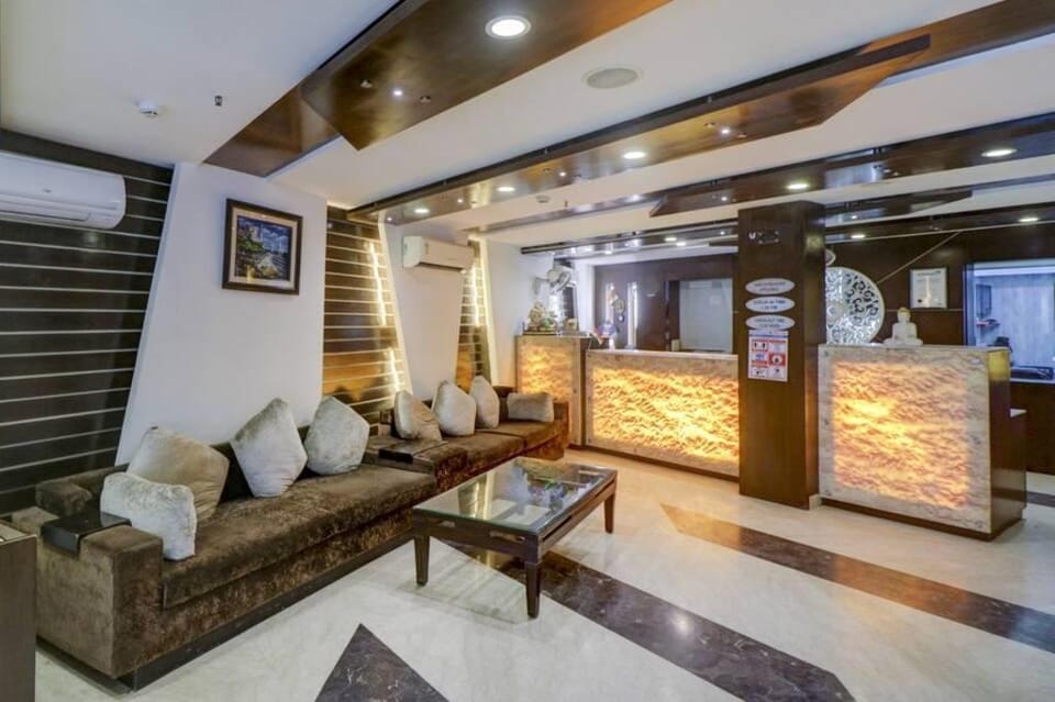 Townhouse 517 La Sapphire Near Delhi Airport Hotel in New Delhi