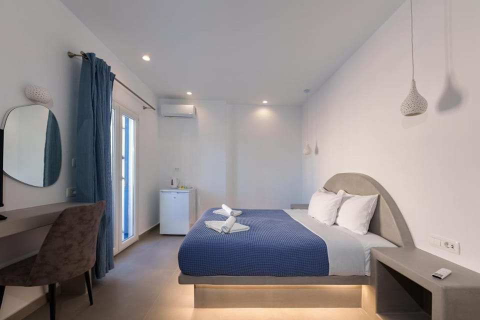 Anna's Bed and Breakfast in Santorini
