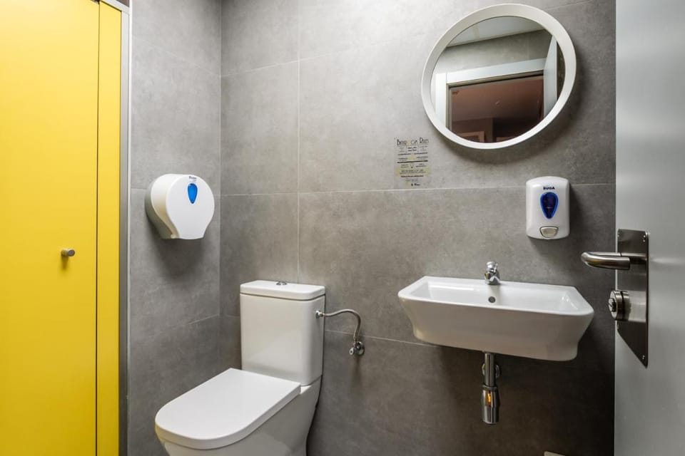 Sun & Moon Hostel Hostel in Barcelona