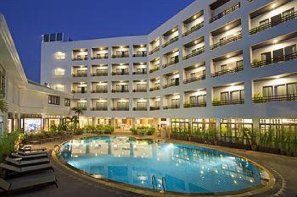 Areca Lodge Hotel in Pattaya City