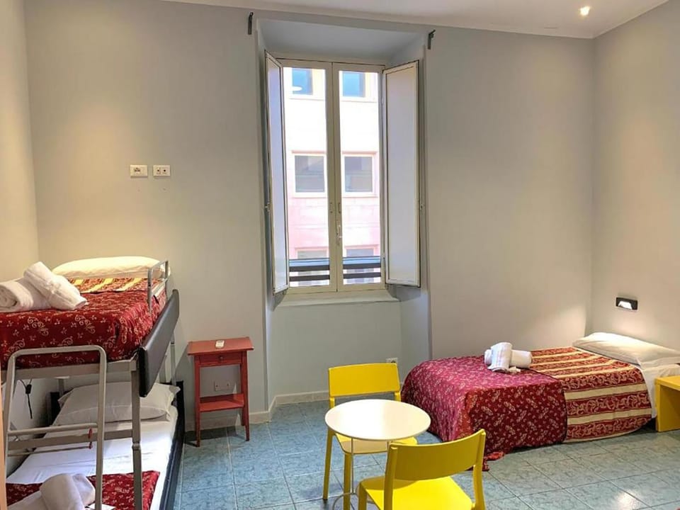 Legends Hostel in Rome