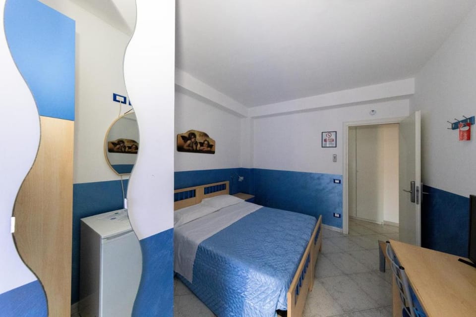 B&B Brezza Marina & Ristorante Shoreline Bed and Breakfast in Pozzallo