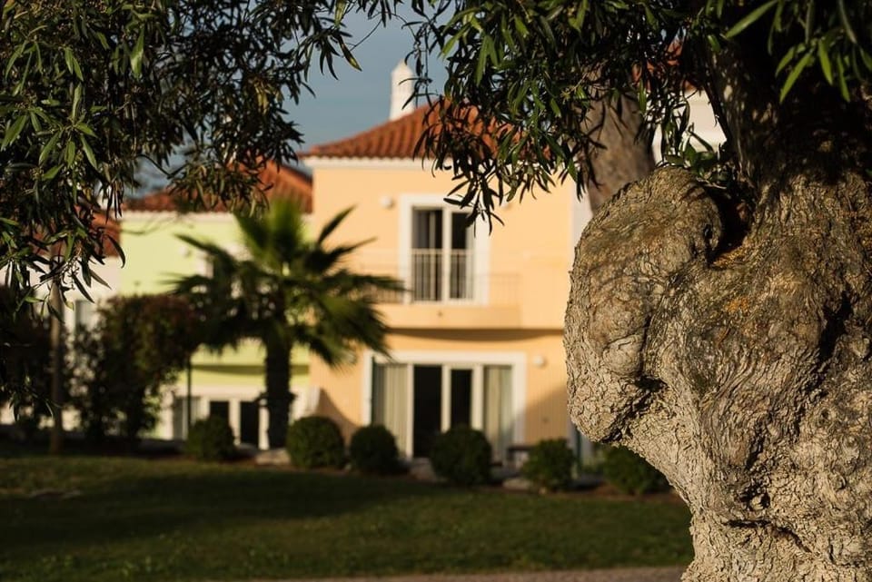 Eden Villas & Apartments Resort in Guia