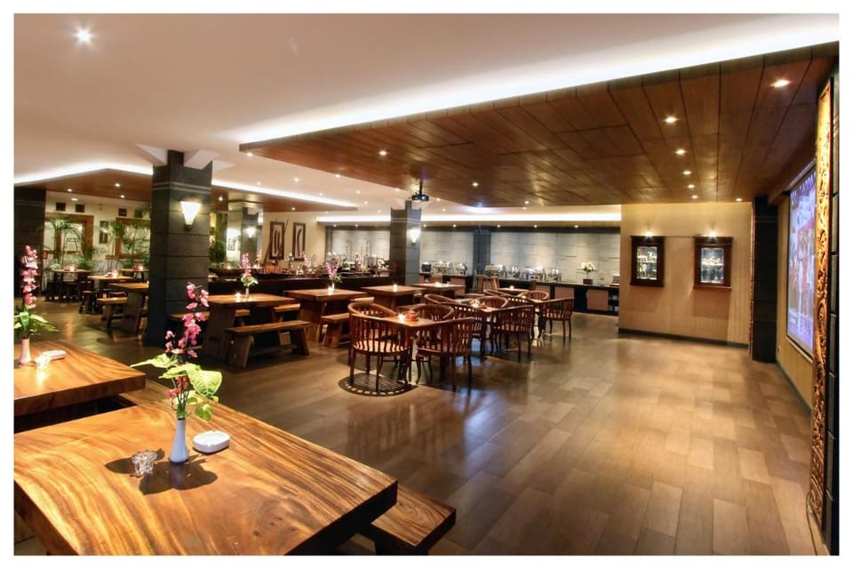 Sukajadi Hotel, Convention and Gallery Hotel in Bandung