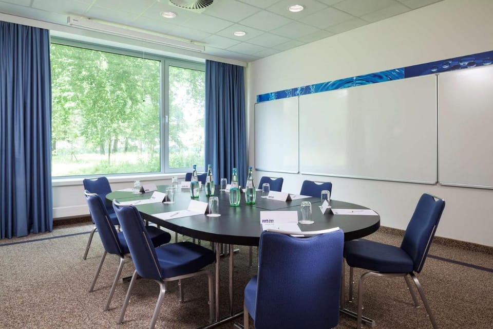 Park Inn By Radisson Frankfurt Airport Hotel in Frankfurt