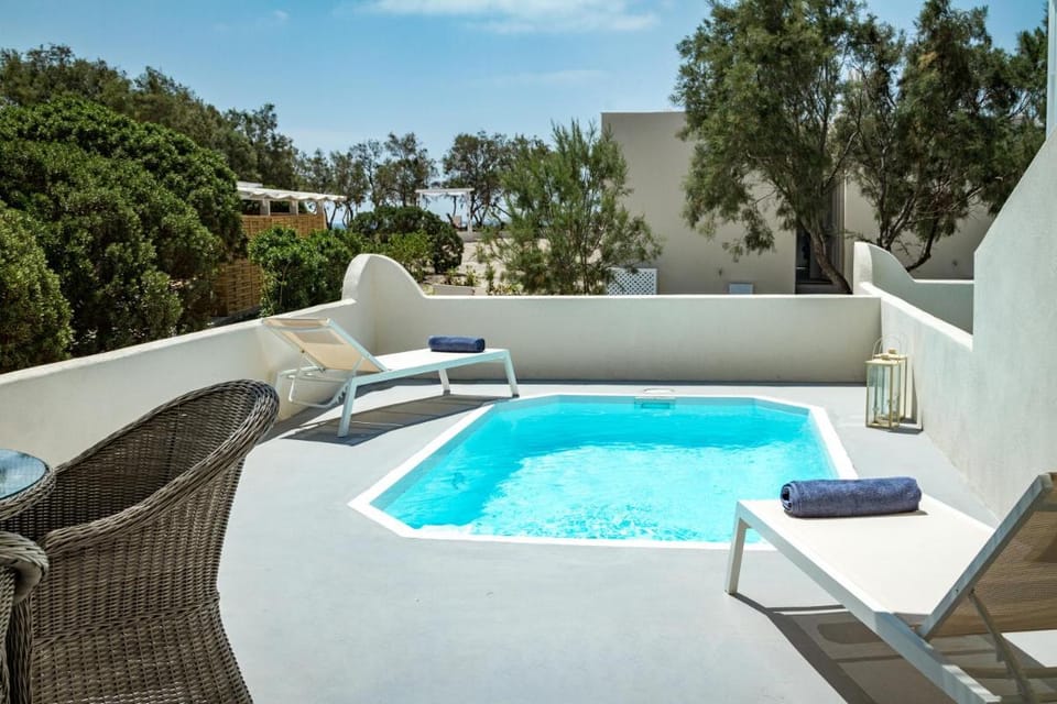 Sea Sound White Katikies Apartment hotel in Santorini
