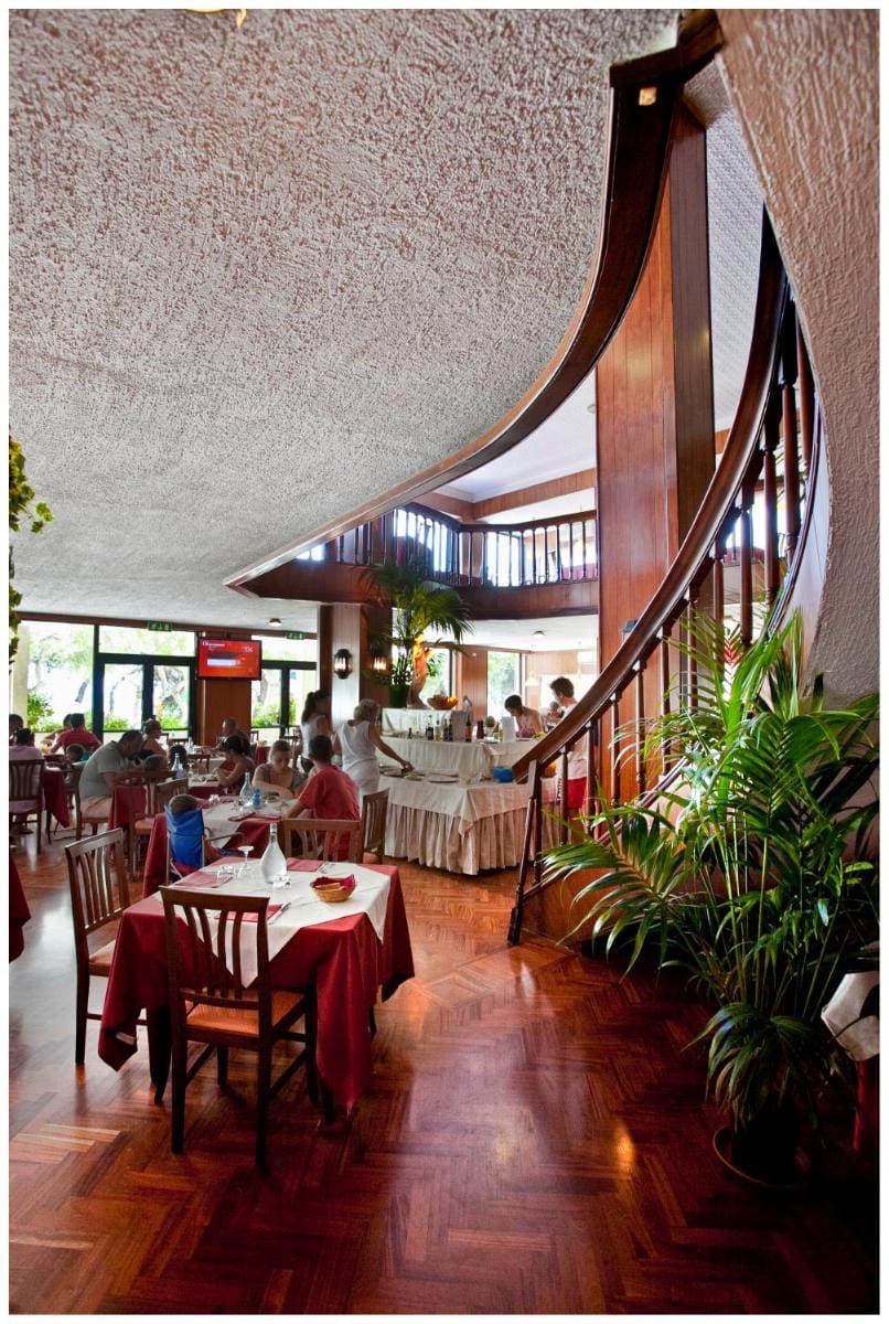 Hotel La Perla Preziosa Hotel in Grottammare