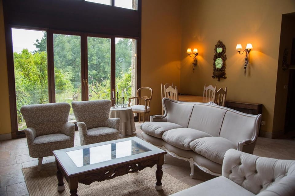 Bisabuela Martina Country House in Cantabria