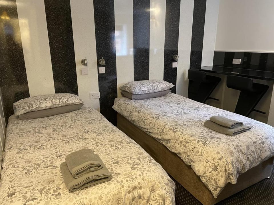 OYO The Bentleys Hotel Bed and Breakfast in Newcastle upon Tyne