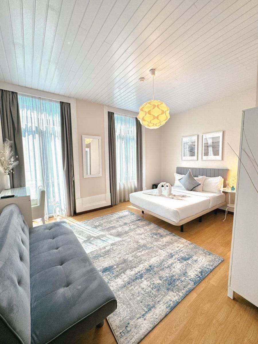 Pensao Central Bed and Breakfast in Matosinhos