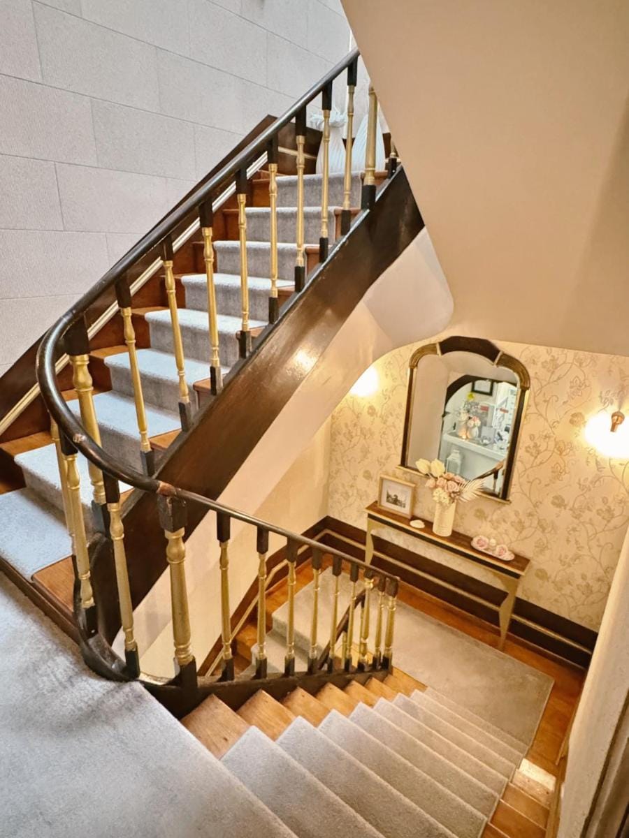 Pensao Central Bed and Breakfast in Matosinhos