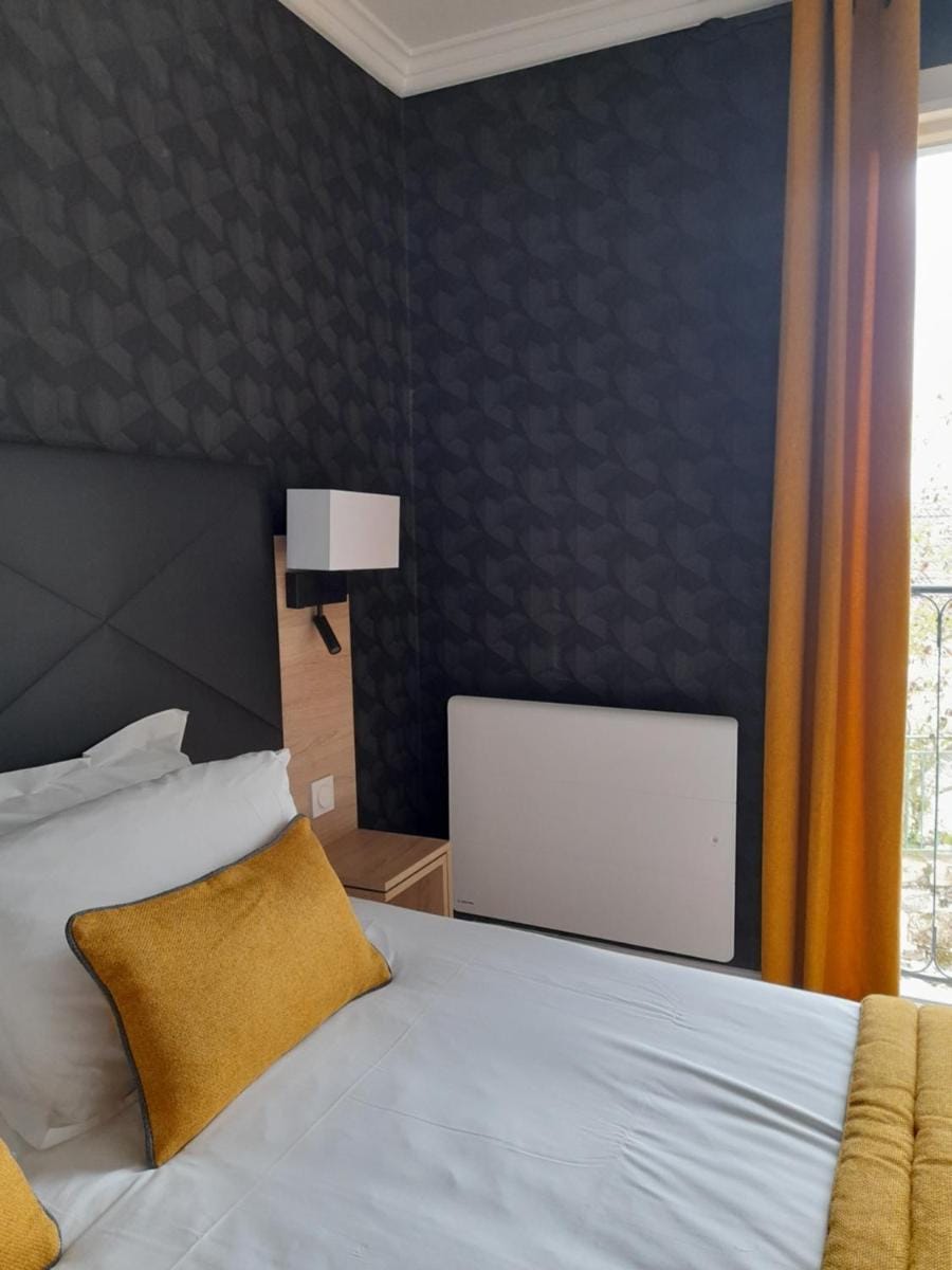 Auberge La Tomette, The Originals Relais Hotel in Auvergne-Rhône-Alpes