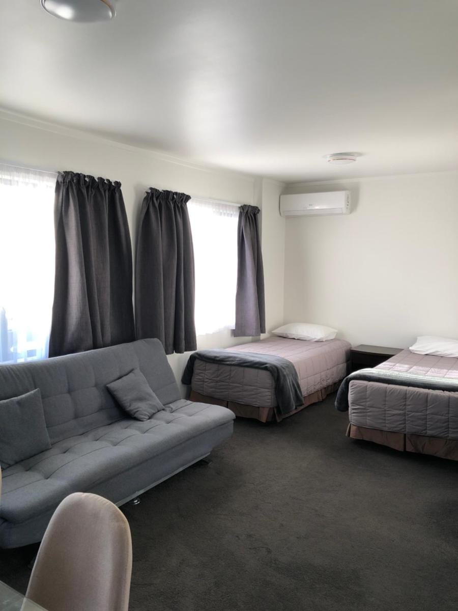Grosvenor Motel Motel in Hamilton